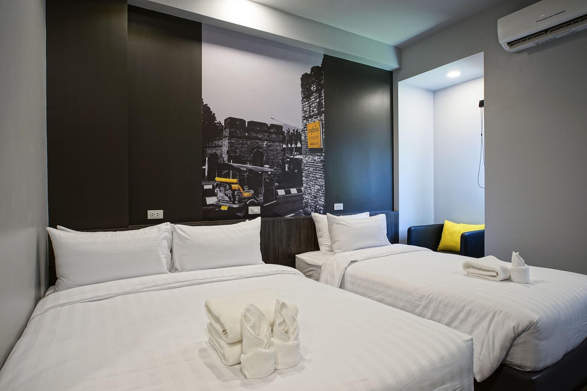 Sleep Mai Thapae Chiang Mai Old City Lifestyle Hotel Esterno foto